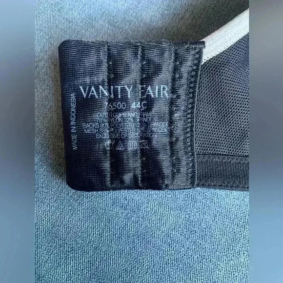 Vanity Fair Black Underwire Bra Size 44C - Picture 3 of 5